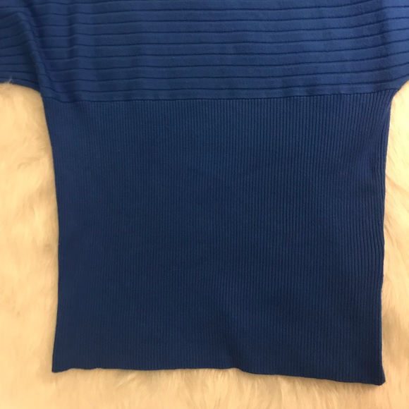 Blue Ribbed Top - Picture 5 of 6